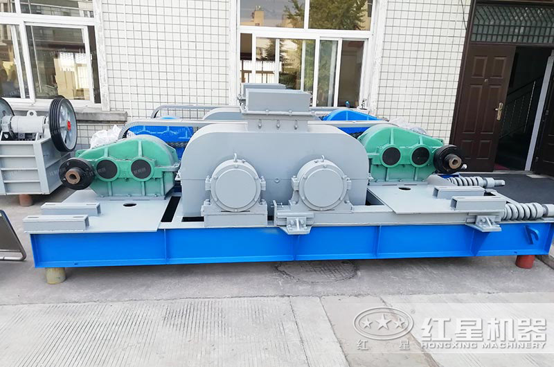 對輥破碎機(jī)